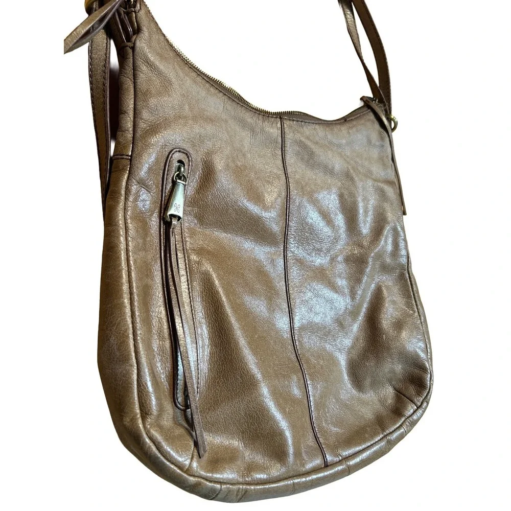 HOBO Shoulder Bag Brown Leather Adjustable Strap Everyday‎ Casual Purse